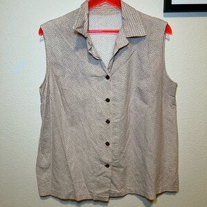 Women's Sleeveless Button-Up Top - Cream